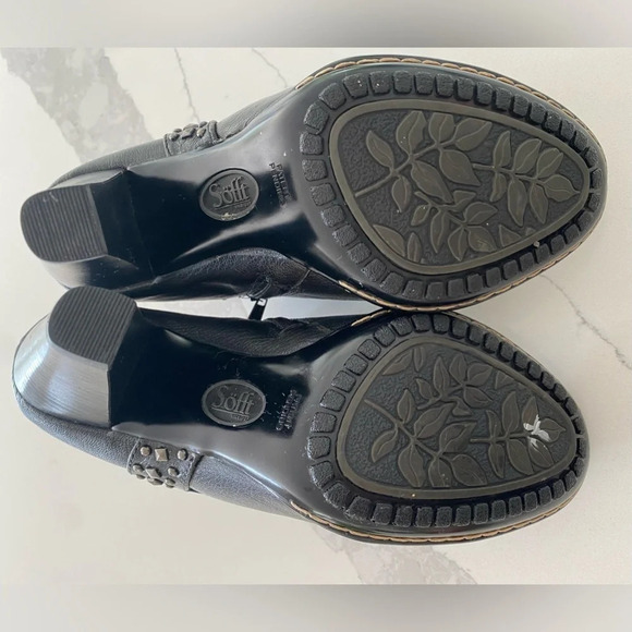 Sofft Women’s Shalene Black Leather Metallic Studded Ankle Booties Size 6.5 EUC - Picture 9 of 10